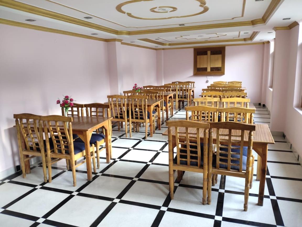 Hotel Prini Inn 마날리 외부 사진