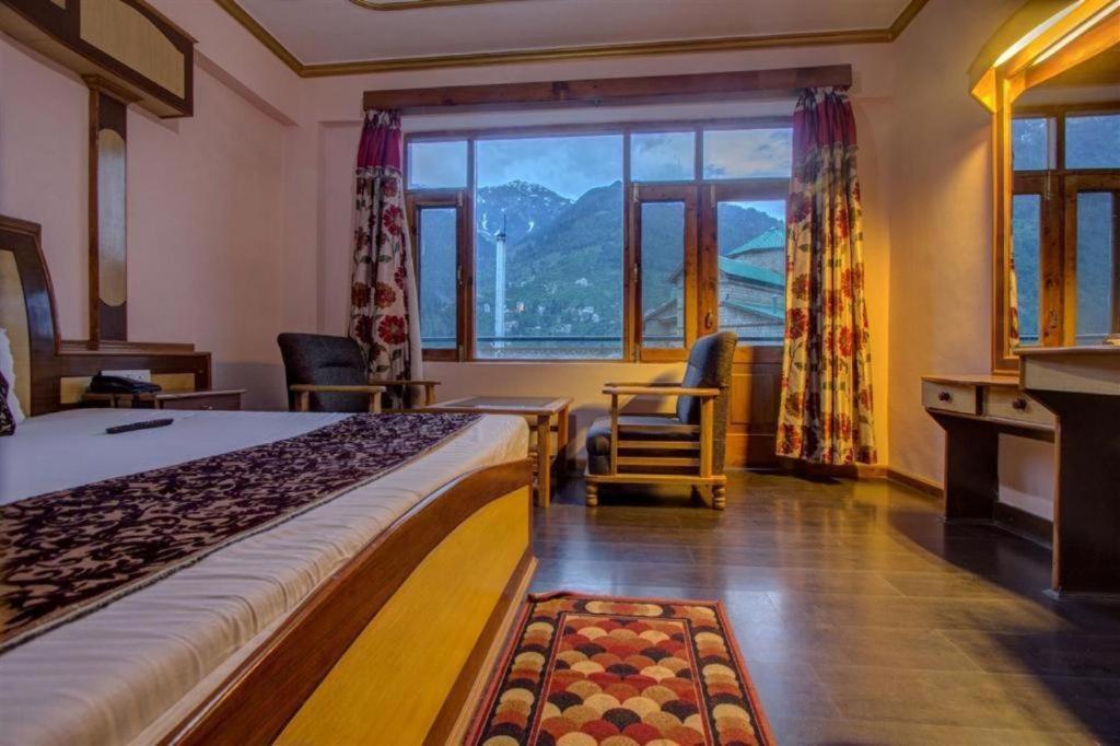 Hotel Prini Inn 마날리 외부 사진