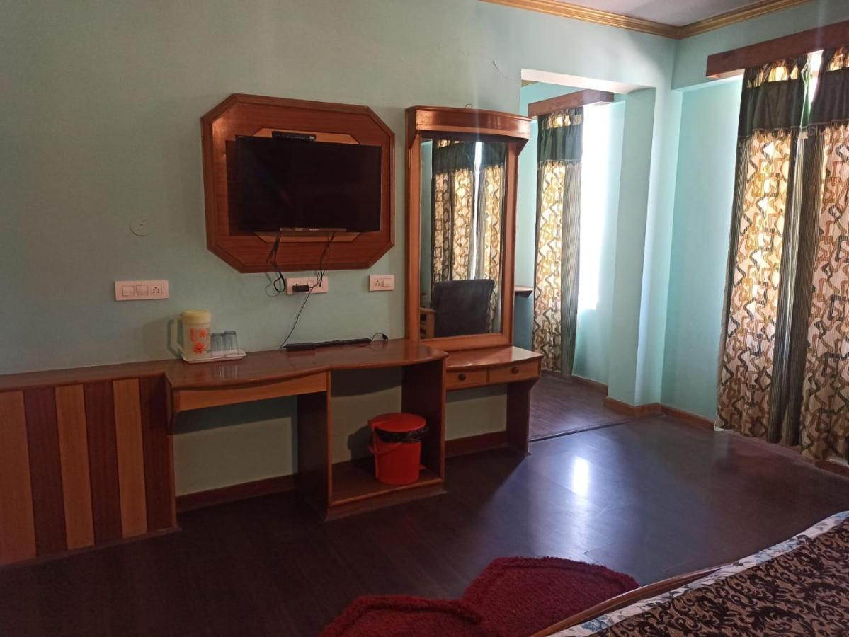 Hotel Prini Inn 마날리 외부 사진