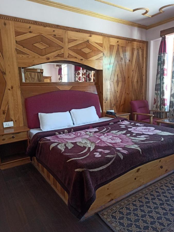 Hotel Prini Inn 마날리 외부 사진
