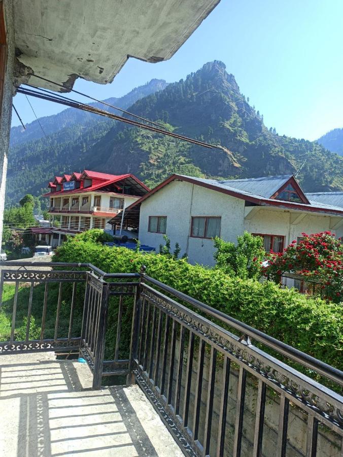 Hotel Prini Inn 마날리 외부 사진