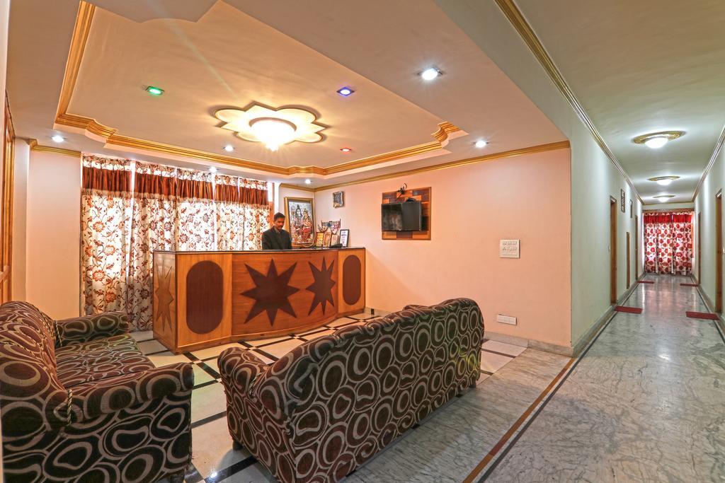 Hotel Prini Inn 마날리 외부 사진